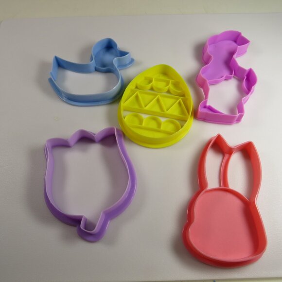 Cookie Cutters for Easter & Spring plastic Easter Rabbit Bunny, Egg, Duck - Picture 2 of 8
